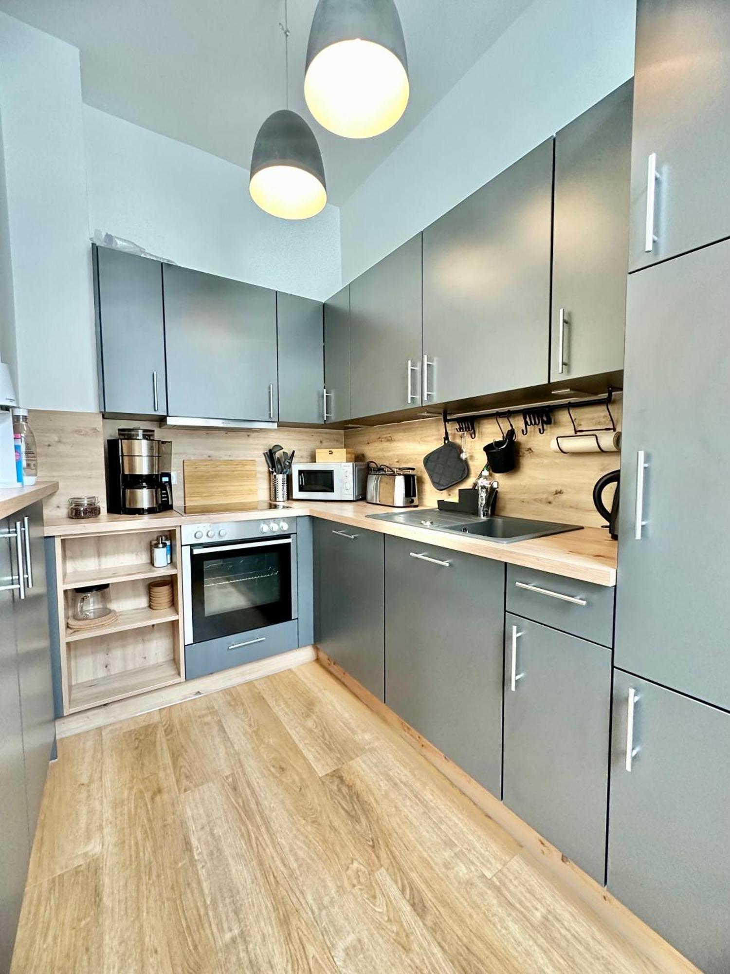 Modernes City-Apartment Mit Blick In Den Park Und 2 Baeder H9 Oldenburg Eksteriør billede