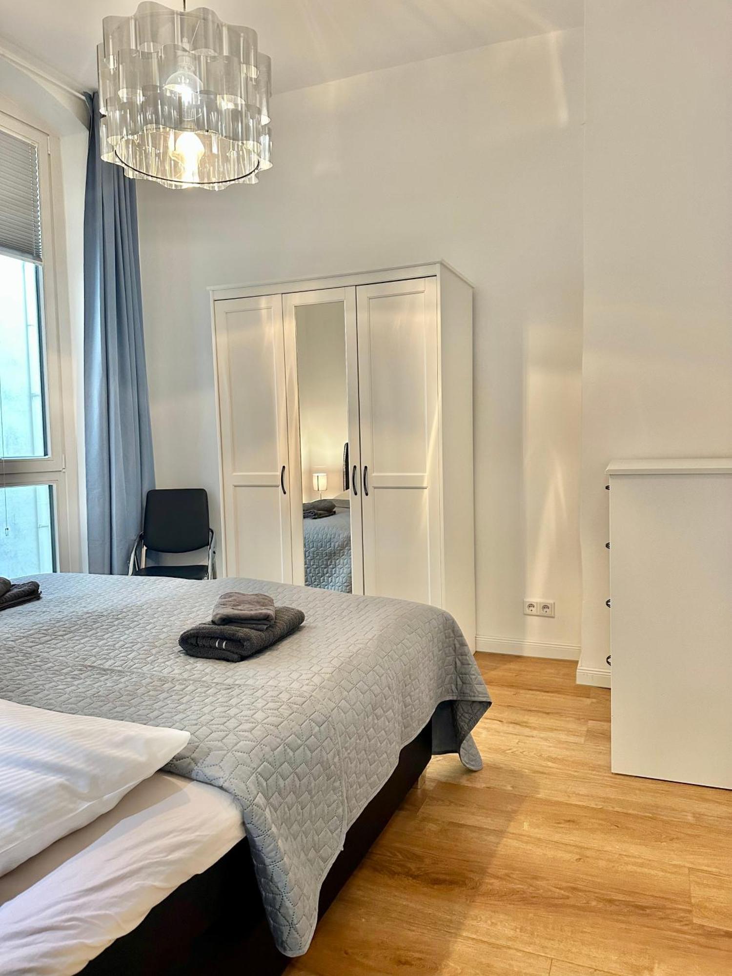 Modernes City-Apartment Mit Blick In Den Park Und 2 Baeder H9 Oldenburg Eksteriør billede