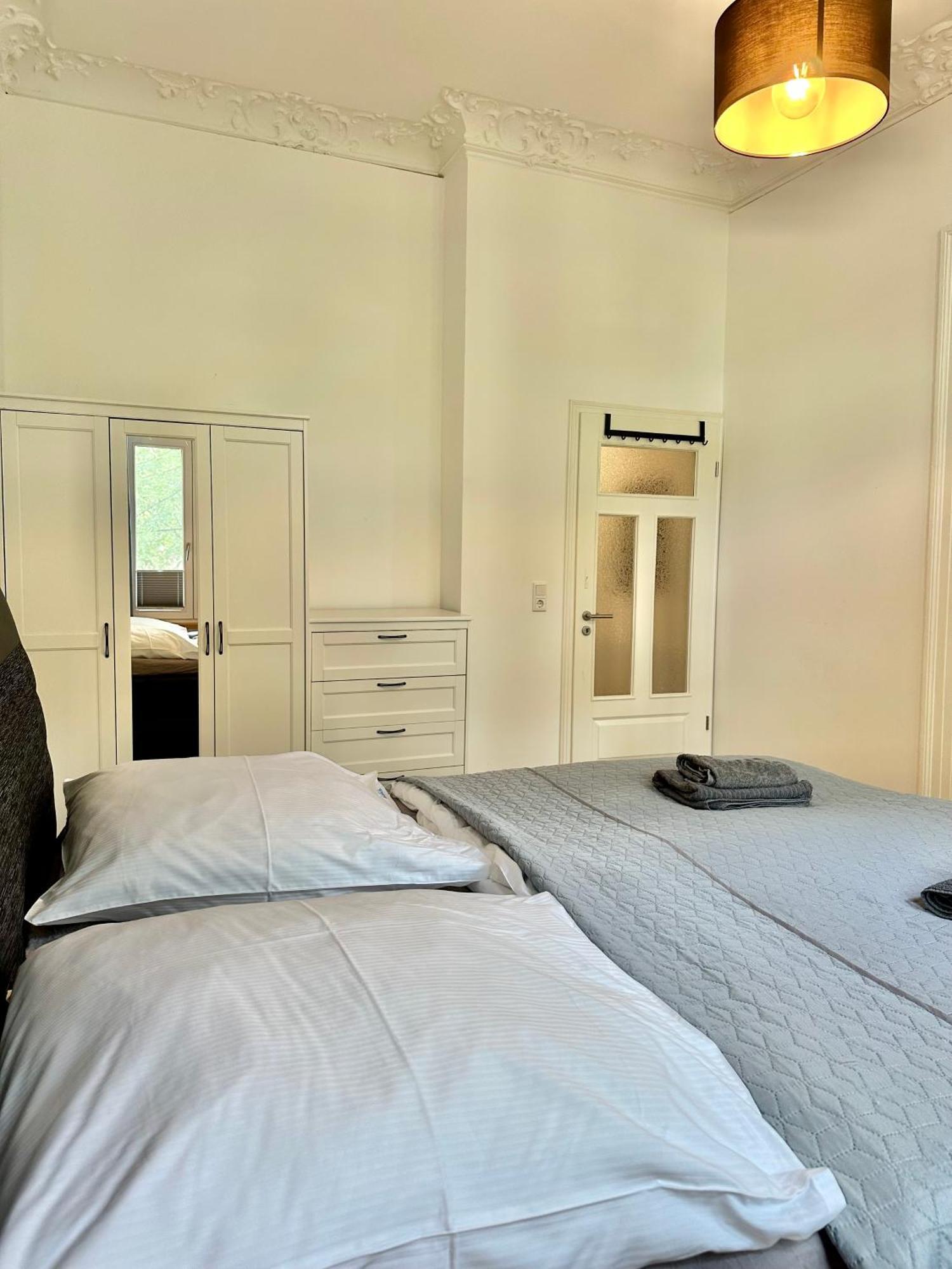 Modernes City-Apartment Mit Blick In Den Park Und 2 Baeder H9 Oldenburg Eksteriør billede
