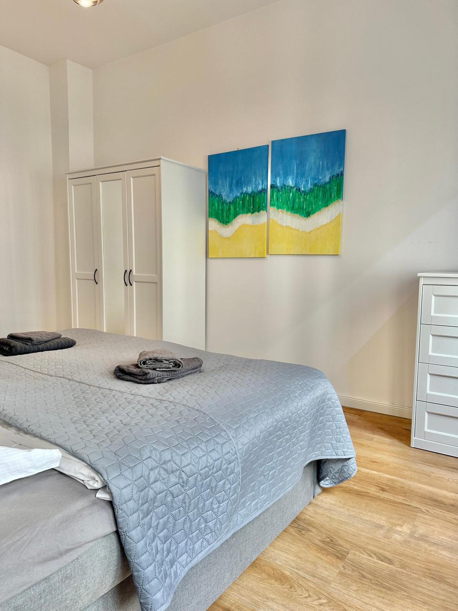 Modernes City-Apartment Mit Blick In Den Park Und 2 Baeder H9 Oldenburg Eksteriør billede